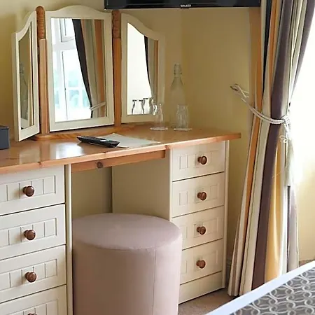 Hotell Killeen House 3*